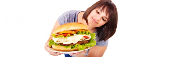 El cerebro de las personas obesas reacciona más a la comida que al dinero